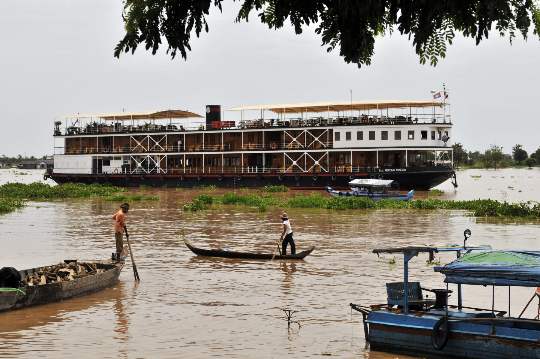 Mekong floden hvor livet går sin vante gang
