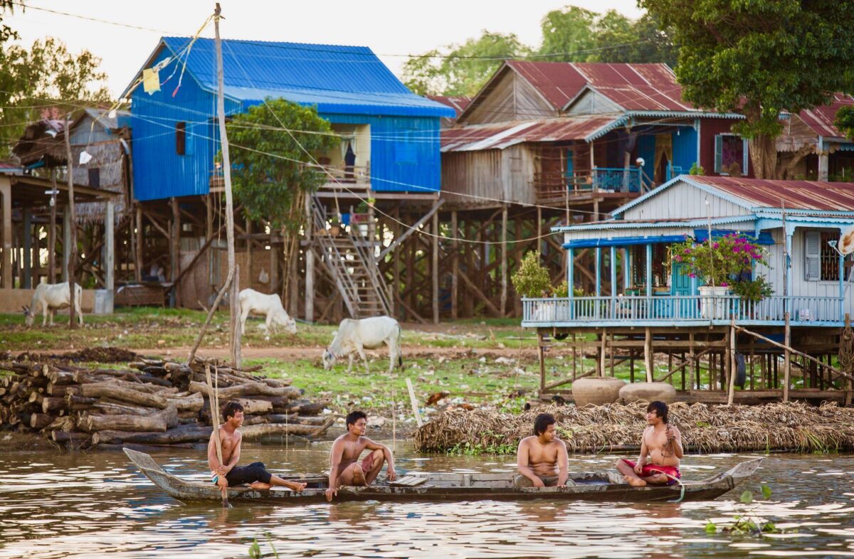 Flod cruises i Cambodia på Mekong floden. Oplev fjerne landsbysamfund langs Mekong floden