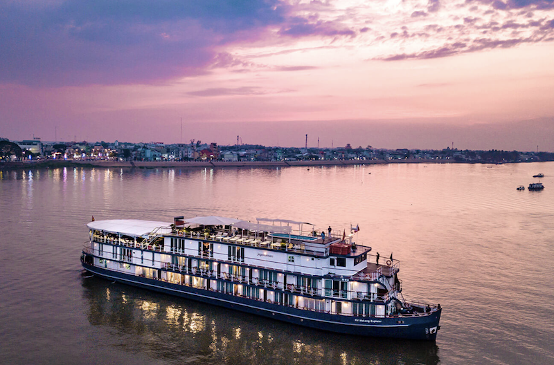 Det hyggelige 5* flodcruise skib Jayavarman på Mekong floden 